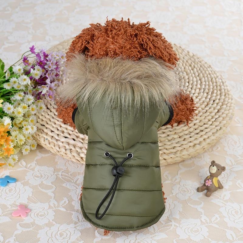 Manteau pour chien avec détails réfléchissants